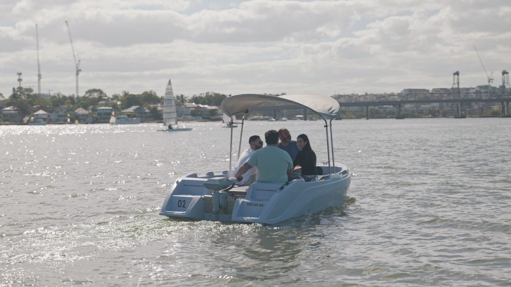 Copy of V1-0180_V Photos00256022